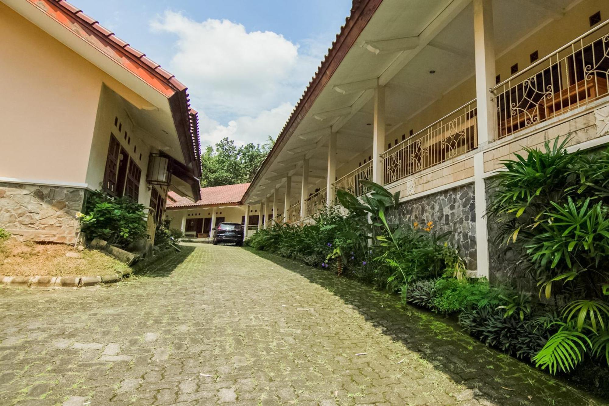 Wisma Langen Werdhasih Semarang Exteriér fotografie